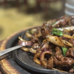 Sizzling Black Pepper Beef