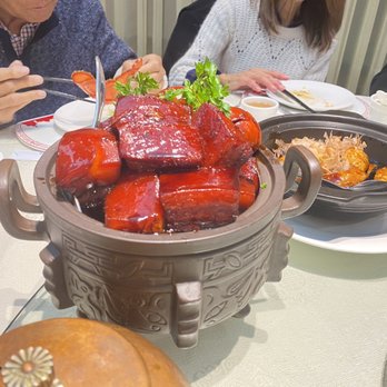 Shanghailander Palace - Red braised pork belly - Shanghainese Near Me - Arcadia, California Shanghailander Palace - Red braised pork belly - Shanghainese Near Me - Arcadia, California
