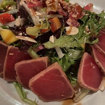 Seasons 52 - Maui Crunch salad - New American Near Me - Kansas City, Missouri Seasons 52 - Maui Crunch salad - New American Near Me - Kansas City, Missouri