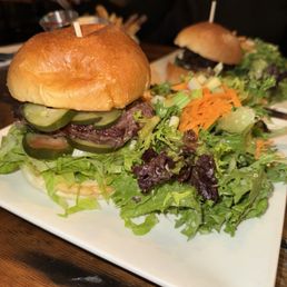 Tabor Burger