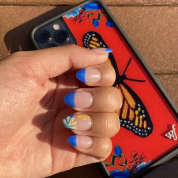 Nailogy Lab - Nail Salons Near Me - Placentia, California