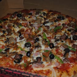 Double M's Pizza - The Works