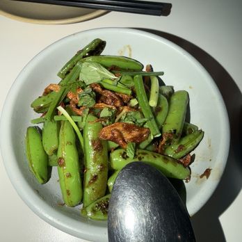 Yang’s Kitchen - Blistered Sugar Snap Peas - Asian Fusion Near Me - Alhambra, California