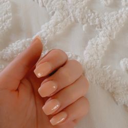 HD Nails & Microblading - Coral Nails
