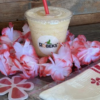 Elite Experience: Robeks - Yelp goodies and small mangonada - Yelp Events Near Me - San Marcos, California