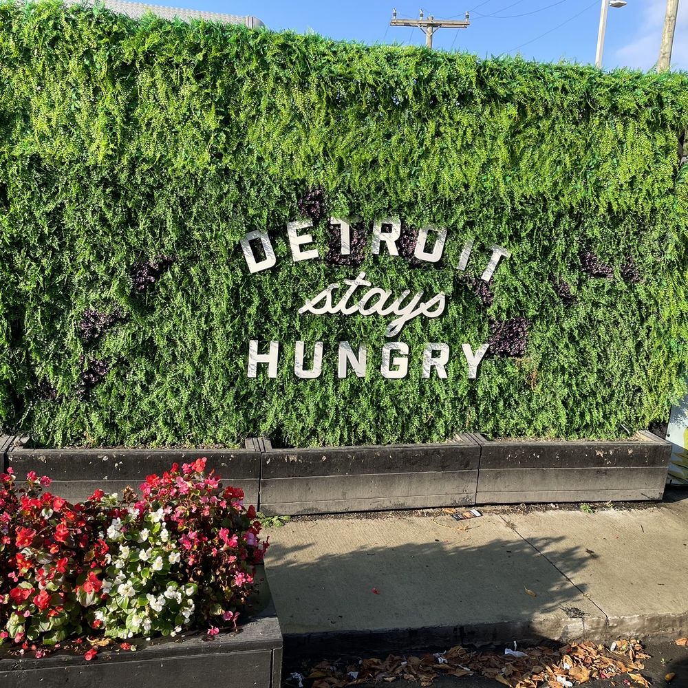 Detroit 75 Kitchen - Food Trucks Near Me - Detroit, Michigan Detroit 75 Kitchen - Food Trucks Near Me - Detroit, Michigan