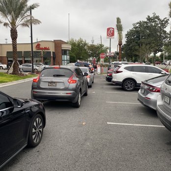 Roosevelt Square - Drive through blocks parking - Shopping Centers Near Me - Jacksonville, Florida Roosevelt Square - Drive through blocks parking - Shopping Centers Near Me - Jacksonville, Florida