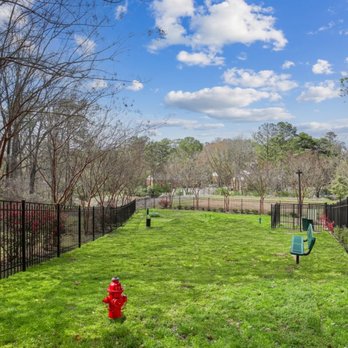 The Brookwood - Pet Park - Apartments Near Me - Homewood, Alabama The Brookwood - Pet Park - Apartments Near Me - Homewood, Alabama