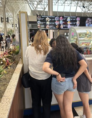 Mini Delights by null