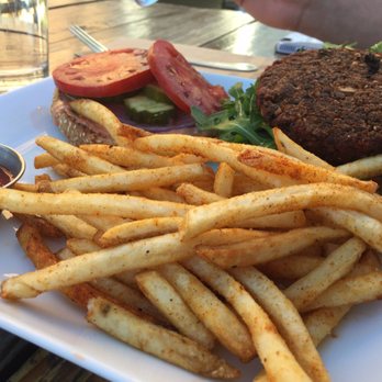 Seabirds Kitchen - Beet burger - Vegan Near Me - Costa Mesa, California