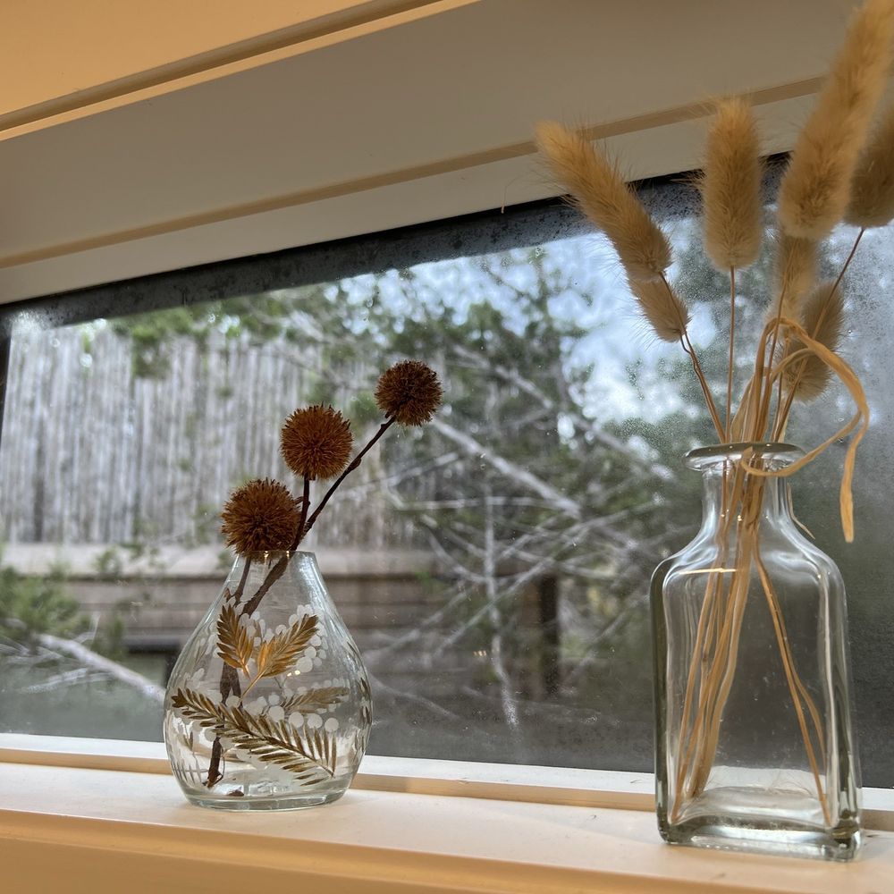 Onera Fredericksburg - Neighboring terrace overlooking our bathroom window - Hotels Near Me - Fredericksburg, Texas