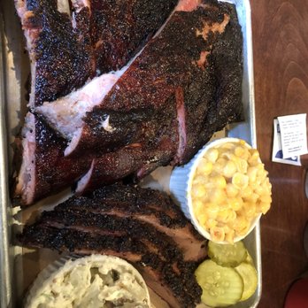 Hoodoo Brown BBQ - Barbeque Near Me - Ridgefield, Connecticut Hoodoo Brown BBQ - Barbeque Near Me - Ridgefield, Connecticut