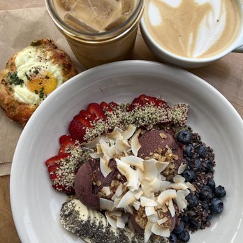 Lofty Coffee - Açaí bowl, lattes, egg tart - Coffee & Tea Near Me - San Diego, California