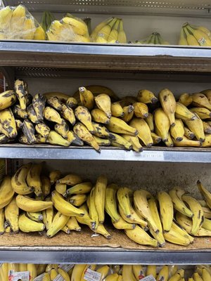 Dat Moi Market by null