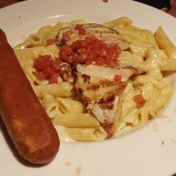 Applebee's Grill + Bar - Three cheese  chicken penne - Sports Bars Near Me - Chattanooga, Tennessee