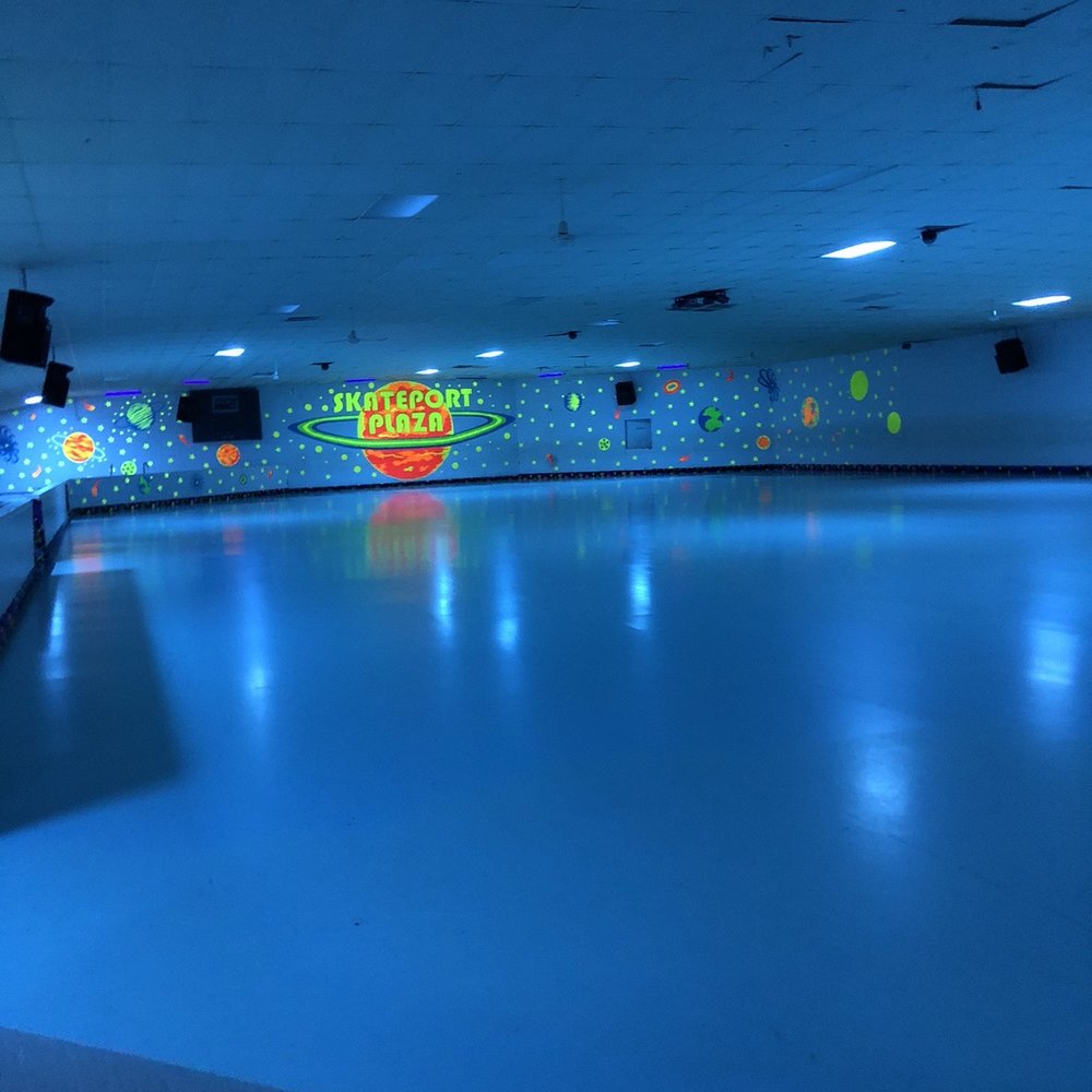 Skateport Plaza - The Rink - Skating Rinks Near Me - Ballwin, Missouri