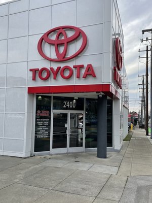 Toyota of Berkeley by null