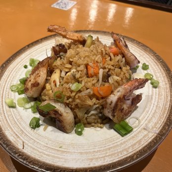 El Puro Cuban Restaurant - Shrimp over rice - Cuban Near Me - Charlotte, North Carolina El Puro Cuban Restaurant - Shrimp over rice - Cuban Near Me - Charlotte, North Carolina