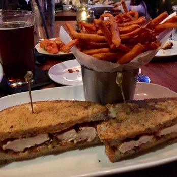 Local Kitchen - Cocktail Bars Near Me - Torrance, California