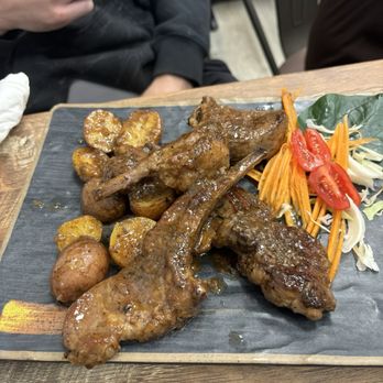 Maya Thai Cuisine - Lamb chops with potatoes - Halal Near Me - Orlando, Florida Maya Thai Cuisine - Lamb chops with potatoes - Halal Near Me - Orlando, Florida