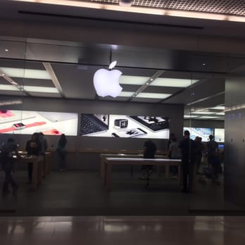 Apple Store - Computers Near Me - Lyon, 69