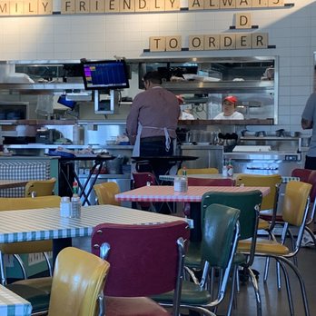 Mia's Table - Manager yelling and degrading cooks. We can all hear all of the yelling from the other side. - American Near Me - Katy, Texas Mia's Table - Manager yelling and degrading cooks. We can all hear all of the yelling from the other side. - American Near Me - Katy, Texas