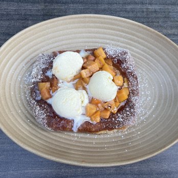 Panxa Cocina - Peach dessert @ Panxa Cocina - Cocktail Bars Near Me - Long Beach, California Panxa Cocina - Peach dessert @ Panxa Cocina - Cocktail Bars Near Me - Long Beach, California