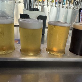 Yard House - Beer Flight - Bars Near Me - Raleigh, North Carolina