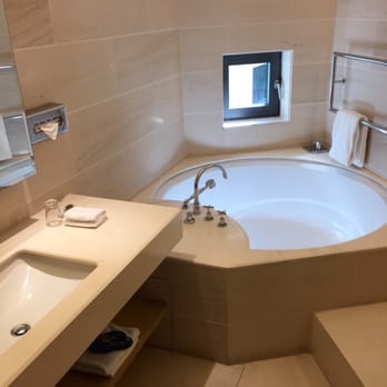 QF Hotel Dresden - Badezimmer - Hotels Near Me - Dresden, SN