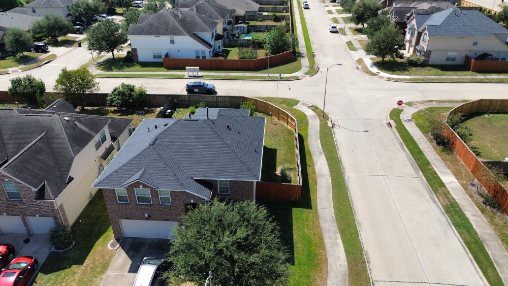 Slide of Superior Roofing Solutions Services