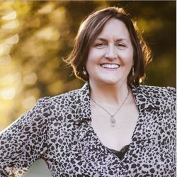 Valerie Smith, Lic Ac, M Ac