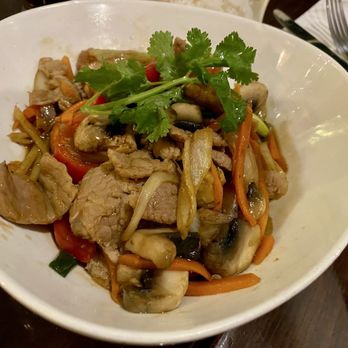 Pimaan Thai Restaurant - Beef with Ginger Sauce - Thai Near Me - Emerson, New Jersey Pimaan Thai Restaurant - Beef with Ginger Sauce - Thai Near Me - Emerson, New Jersey