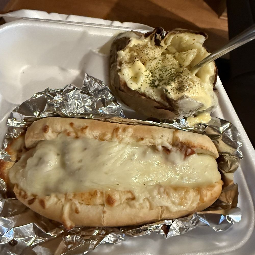 Grinder with baked potato Grinder with baked potato