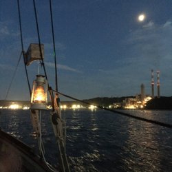 Ginny Marie Schooner - Sailing back to the dock.