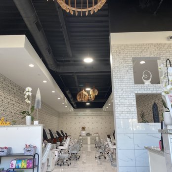 Lush Nail Bar Alpharetta - Pedi area - Nail Salons Near Me - Alpharetta, Georgia Lush Nail Bar Alpharetta - Pedi area - Nail Salons Near Me - Alpharetta, Georgia