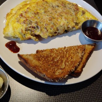 Lucy's - A very filling omelette - Coffee & Tea Near Me - Grand Rapids, Michigan
