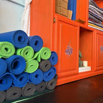 Cascade Movement Center - Join us for group training- yoga, strength & meditation. - Gyms Near Me - McMinnville, Oregon Cascade Movement Center - Join us for group training- yoga, strength & meditation. - Gyms Near Me - McMinnville, Oregon