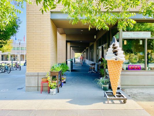 CUPERTINO LIBRARY - Updated February 2026 - 200 Photos & 233 Reviews ...