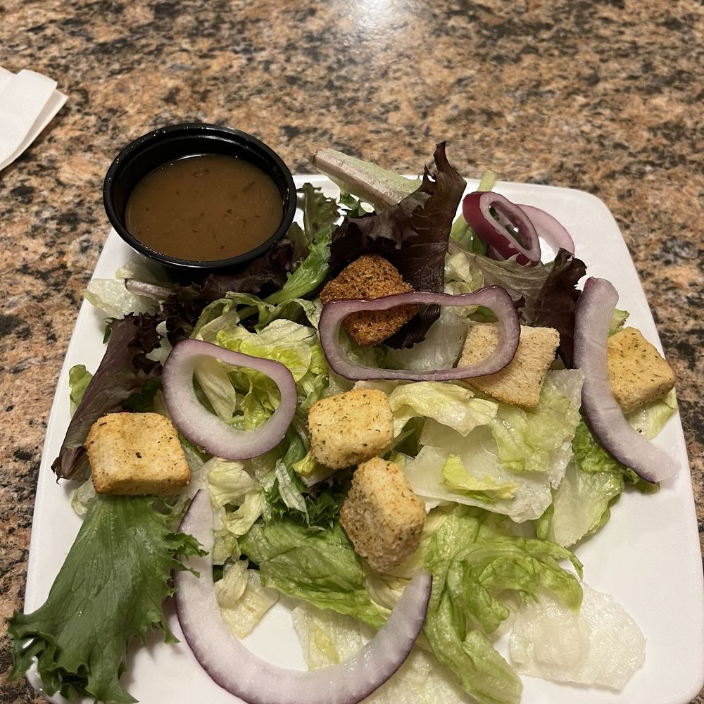 Leonardo's Italian Grille - Side salad - Pizza Near Me - Romulus, Michigan Leonardo's Italian Grille - Side salad - Pizza Near Me - Romulus, Michigan