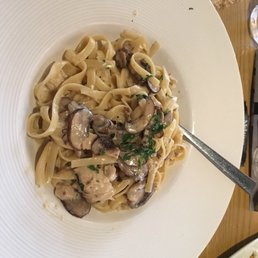 Garlic Cream Fettuccine
