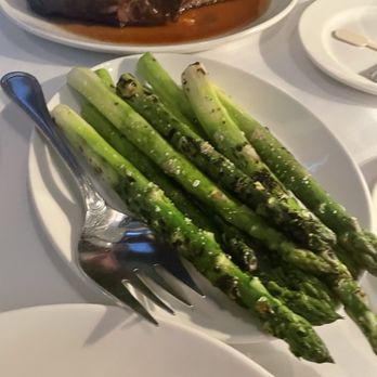 801 Chophouse - Grilled Asparagus, Scalloped Potatoes - Steakhouses Near Me - Kansas City, Missouri 801 Chophouse - Grilled Asparagus, Scalloped Potatoes - Steakhouses Near Me - Kansas City, Missouri