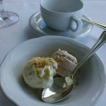 Orchids - Vanilla and Kona Coffee Ice Cream - Breakfast & Brunch Near Me - Honolulu, Hawaii Orchids - Vanilla and Kona Coffee Ice Cream - Breakfast & Brunch Near Me - Honolulu, Hawaii
