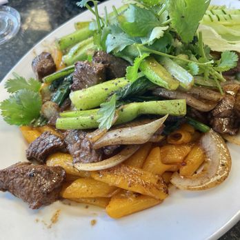 Pho Real - S4 Nui Xao Bo Luc Lac Specialty - Vietnamese Near Me - Burnsville, Minnesota