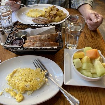 Bocado Cafe - 2eggs with sausage & ala carte eggs & fruit - New American Near Me - New York, New York
