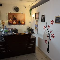 Pamper Spa Massage - Front desk
