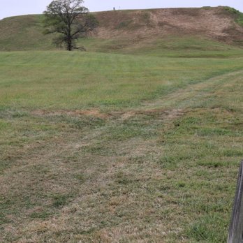 Cahokia Mounds - Monks Mound - Parks Near Me - Collinsville, Illinois