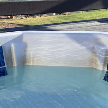 Capitol Reef Resort - Brown scum in hot tub. - Hotels Near Me - Torrey, Utah Capitol Reef Resort - Brown scum in hot tub. - Hotels Near Me - Torrey, Utah