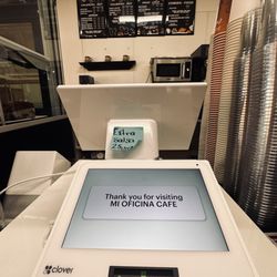 Mi Oficina Computer Cafe - inside view