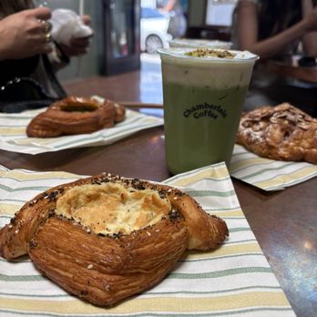Chamberlain Coffee - Coffee & Tea Near Me - Venice, California