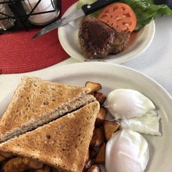 Double Buck Cafe - Steak and poached eggs-delish!